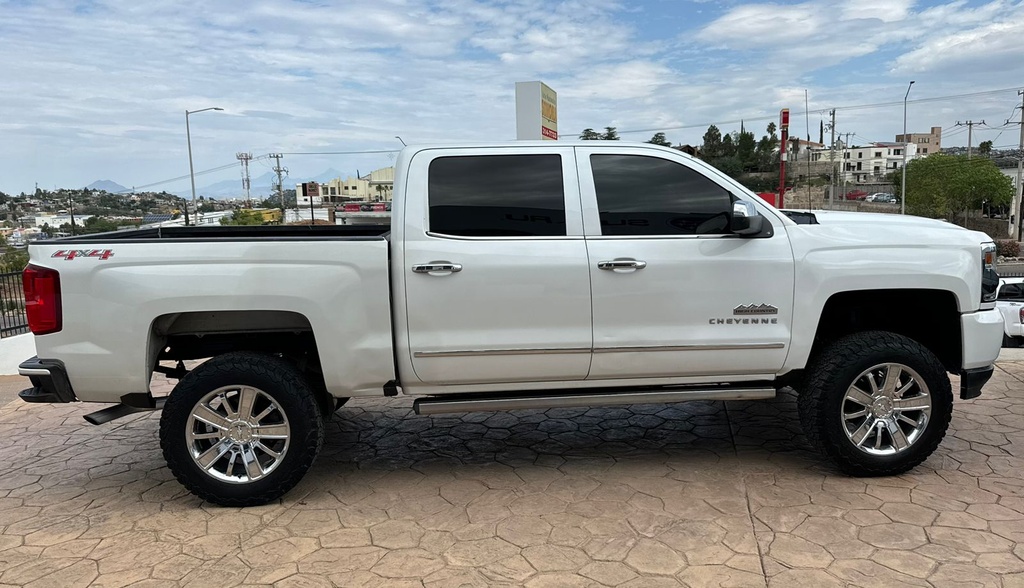 CHEVROLET CHEYENNE HIGH COUNTRY 2016